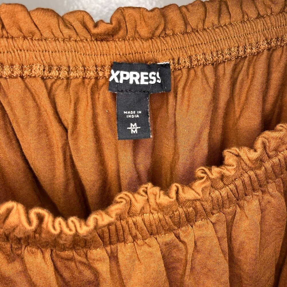 Express Ruffle Tank Top - Picture 2 of 4